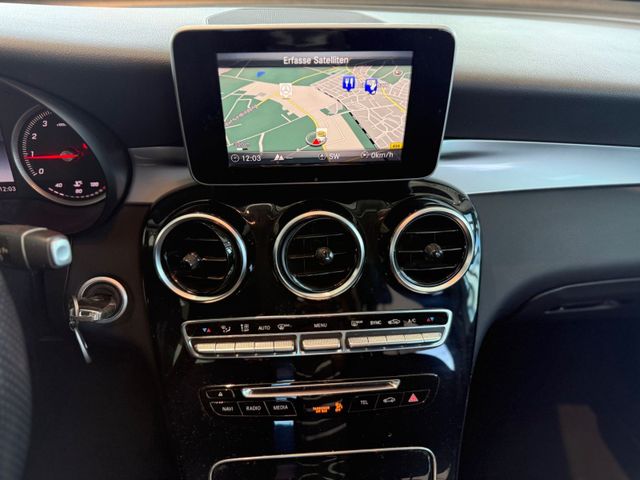 Fahrzeugabbildung Mercedes-Benz GLC 250 GLC 250 4Matic Exclusive 1.Hand Navi Par