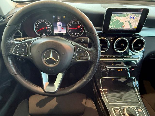 Fahrzeugabbildung Mercedes-Benz GLC 250 GLC 250 4Matic Exclusive 1.Hand Navi Par